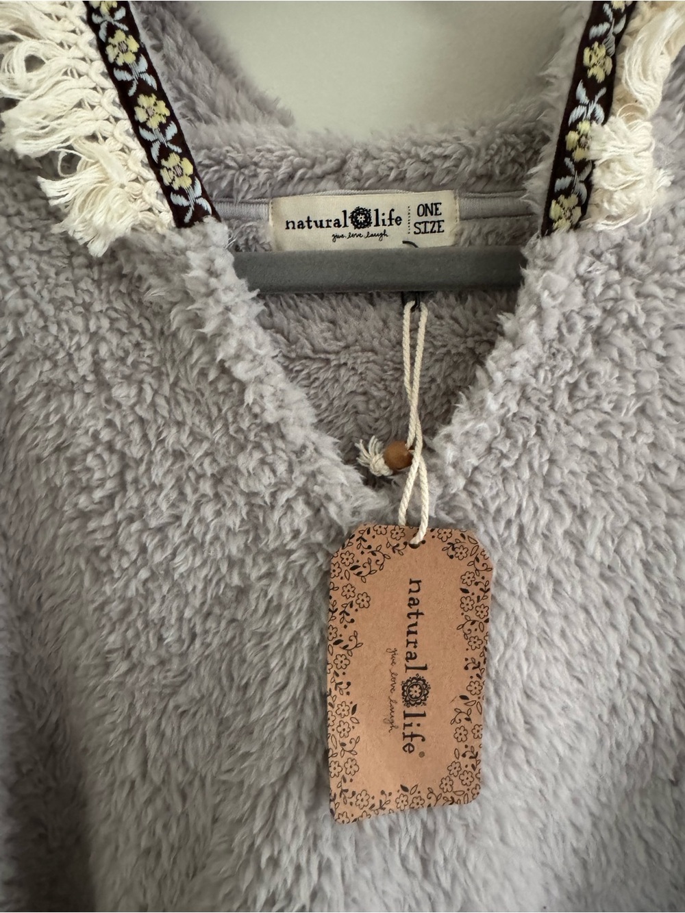 NATURAL LIFE Plush Hooded Sherpa Pullover in Light Gray with Fringe Trim - Picture 3 of 3